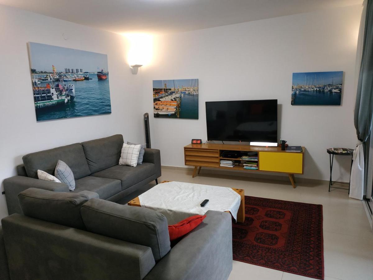 עכו דירה חדשה ליד הים- Akko-Brand New Apartment Exterior photo