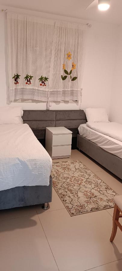 עכו דירה חדשה ליד הים- Akko-Brand New Apartment Exterior photo