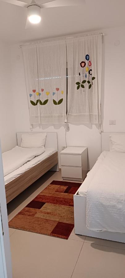 עכו דירה חדשה ליד הים- Akko-Brand New Apartment Exterior photo