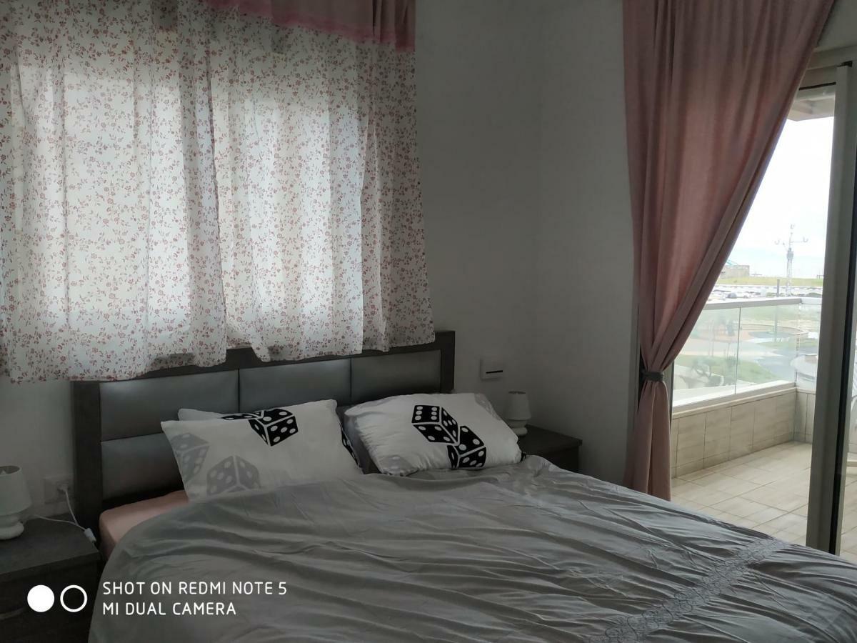 עכו דירה חדשה ליד הים- Akko-Brand New Apartment Exterior photo